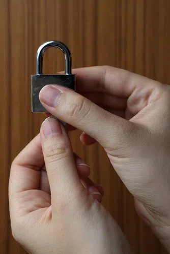 Tariffville CT Locksmith Store Tariffville, CT 860-351-2003 - residential-lockouts